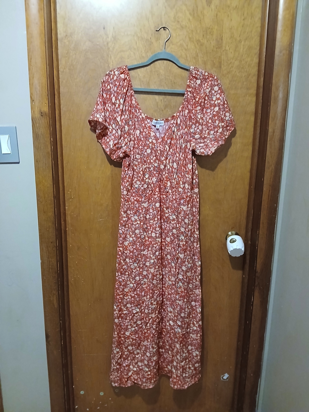 Luxology Rust Pink Floral Maxi Dress with Puff Sleeves